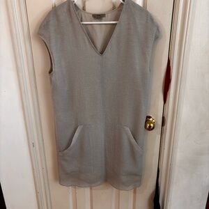 Helmut Lang Dress with pockets beautiful light weight material